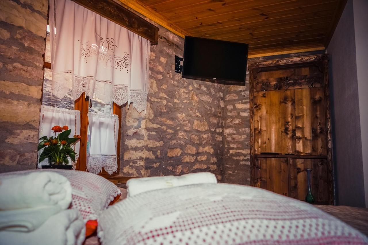 Medieval Rooms Gjirokastra Kültér fotó