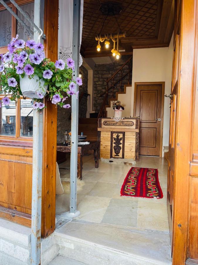 Medieval Rooms Gjirokastra Kültér fotó